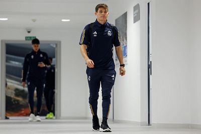 llegada del real madrid al santiago bernabéu