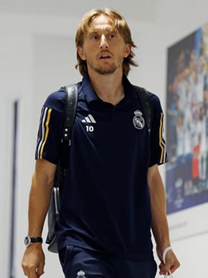 llegada del real madrid al santiago bernabéu