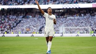 Bellingham suma y sigue: doblete en el Bernabéu