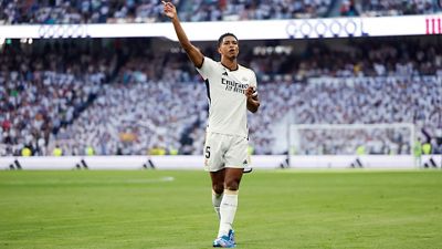 Bellingham soma e segue: bis no Bernabéu