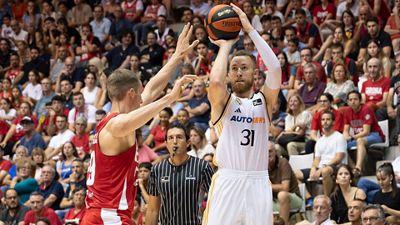 74-93: Victory and league leaders