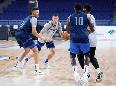 entrenamiento de los dallas mavericks en el wizink center