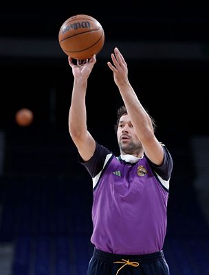 entrenamiento del real madrid de baloncesto en el wizink center