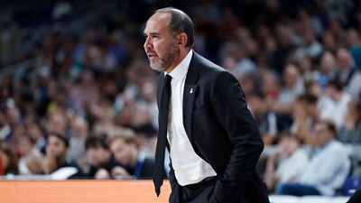 Chus Mateo: “We got to grips with the game courtesy of our defence”