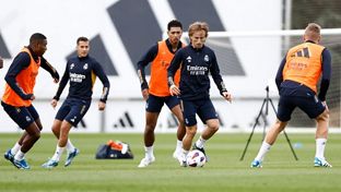 Último entrenamiento antes del Clásico