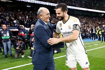 pirri hizo el saque de honor en el real madrid - valencia