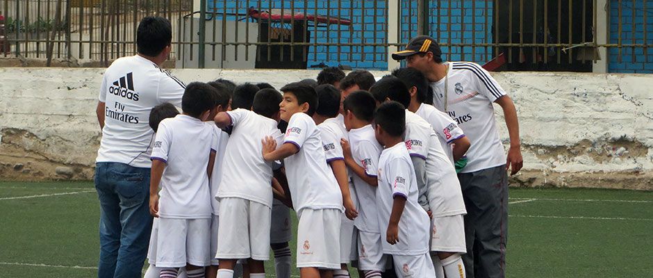 Escuela sociodeportiva de la Fundación Real Madrid en El Agustino “MBTB” Estadios Municipales