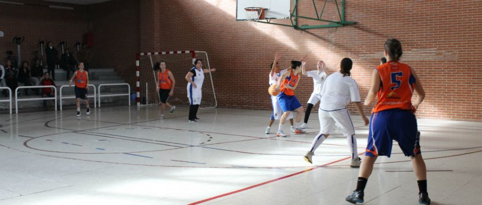 PROYECTO BALONCESTO EN CENTROS PENITENCIARIOS C.P. MADRID I (MUJERES)