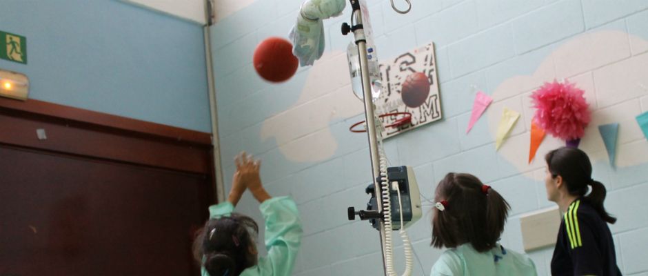 PROYECTO BALONCESTO EN HOSPITALES: H.U. GREGORIO MARAÑÓN