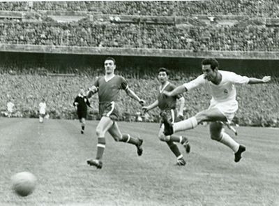 Se cumplen 70 años del debut de Gento