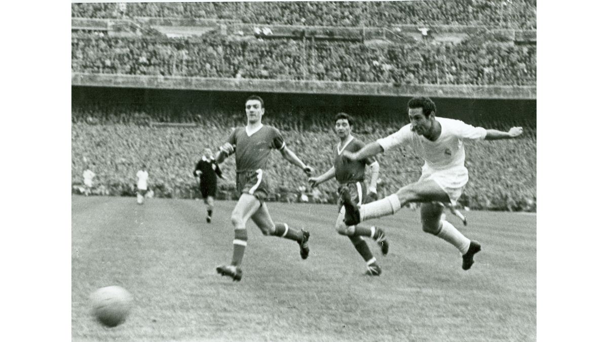 Se cumplen 70 años del debut de Gento| Real Madrid C.F.