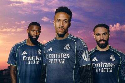レアルマドリード　16-17 レプリカ　2ndユニフォーム adidas レアルマドリード 16/17 ユニフォーム ホーム 半袖