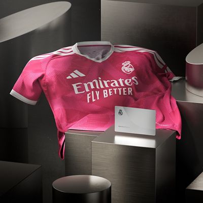 Receive your jersey every year.