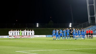 Minuto de silencio en el Di Stéfano 