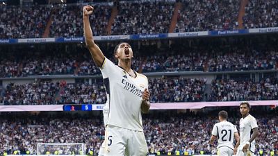 Real Madrid-Granada: el líder busca la victoria en el Bernabéu