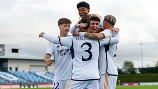 6-0: Under-19s thrash Napoli and will fight for top spot on final matchday
