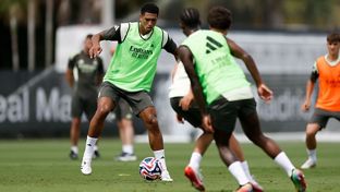 El Real Madrid continúa preparando el partido contra el Pachuca
