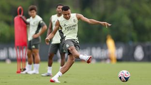 Último entrenamiento antes del partido contra el Borussia Dortmund