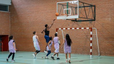 Jornada de baloncesto por la igualdad en el centro penitenciario Madrid I