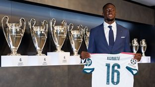 Konaté: "Quiero ser parte de la historia de este club y ganar una Champions"