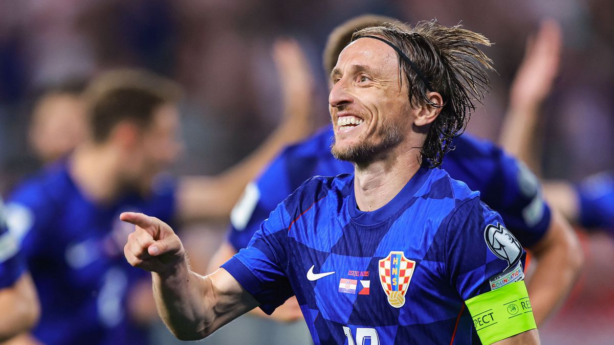 5-1: Modrić gets a goal and an assist as Croatia thrash the Czech Republic