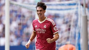 El 0-3: Carlos Espí cabeceó la asistencia de Carreras