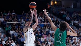 Deck's winning baskets against Zalguiris and Joventut