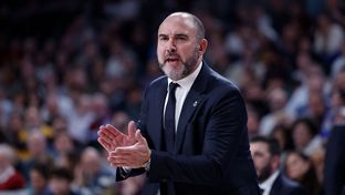 Chus Mateo: “It was a great game for the fans, especially as we won at home”