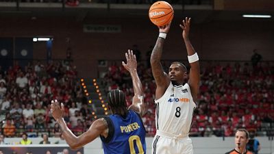 Andrés Feliz and Rathan-Mayes make their Real Madrid debuts