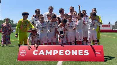 El Benjamín A gana la Copa de Campeones