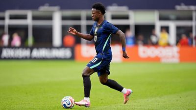 3-1: Vini Jr. assists in the first goal during Brazil's victory over Croatia.