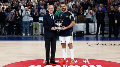 Campazzo receives MVP Liga ACB award