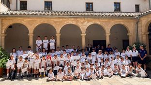 Sabiote cierra con éxito el campus de fútbol de la Fundación