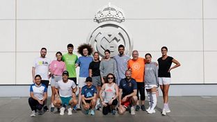 Clínic preparatorio de la carrera solidaria de la Fundación Real Madrid by Azulmarino con Arbeloa
