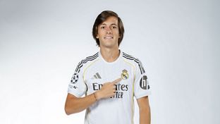 Carreras cumple 23 años