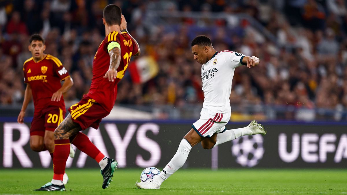 Mbappé's powerful strike to score the first madridista goal