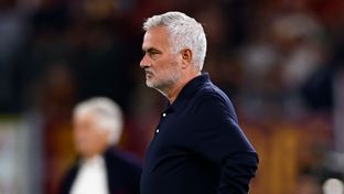 Mourinho: "Tenemos seis puntos y eso es la mitad del camino hecho para la clasificación"