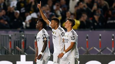 El Madrid golea con ‘hat-trick’ de Mbappé