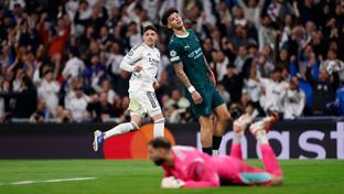 Los tres goles para enmarcar de Valverde en una noche histórica