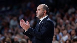 Chus Mateo named best Liga coach in January