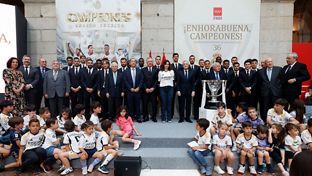 Así fue la foto de familia en la Comunidad de Madrid