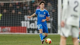 Palacios y Manuel Ángel debutan con el Real Madrid en partido oficial