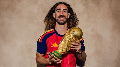 Cucurella cumple 28 años
