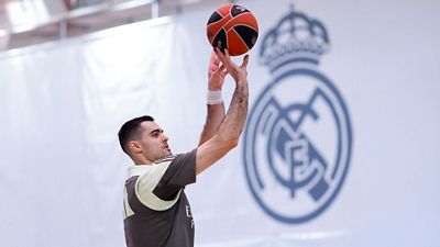 Abalde: "Against Burgos, we need to play a solid and consistent game from the very first minute"