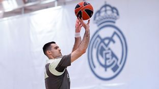 Abalde: "Ante el Burgos tenemos que hacer un partido sólido y consistente desde el primer minuto"