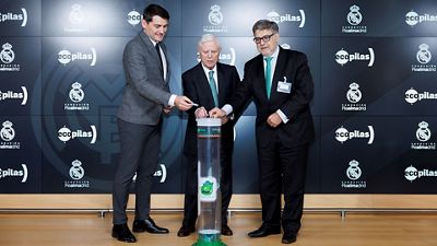 Ecopilas y la Fundación Real Madrid renuevan su alianza en favor de la sostenibilidad y la educación
