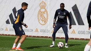 Primeira sessão de treinamento da semana na Cidade Real Madrid