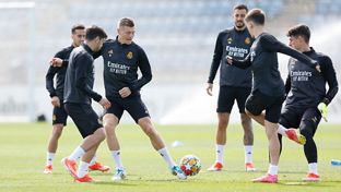 Última sessão de treinamento antes de receber o Manchester City