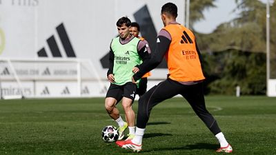 ريال مدريد يستعد لمباراة ضد بنفيكا