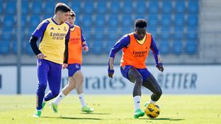 O Real Madrid continua a preparação para o encontro frente ao Valência